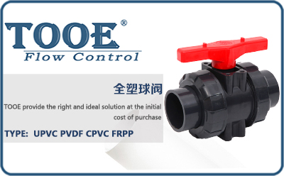 �������y