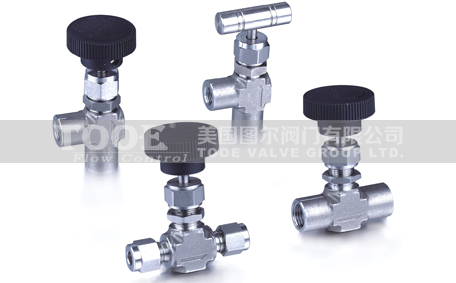 �M������y